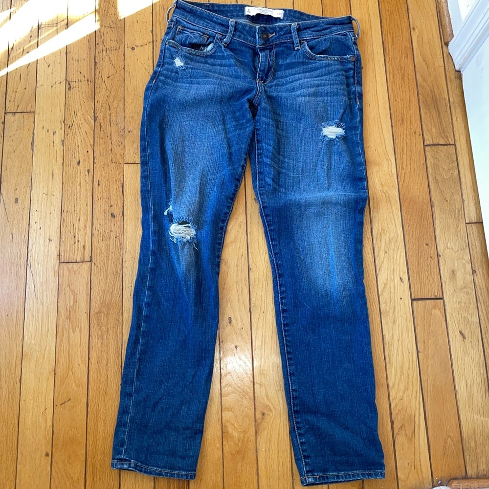 Abercrombie and fitch size 4 skinny jeans